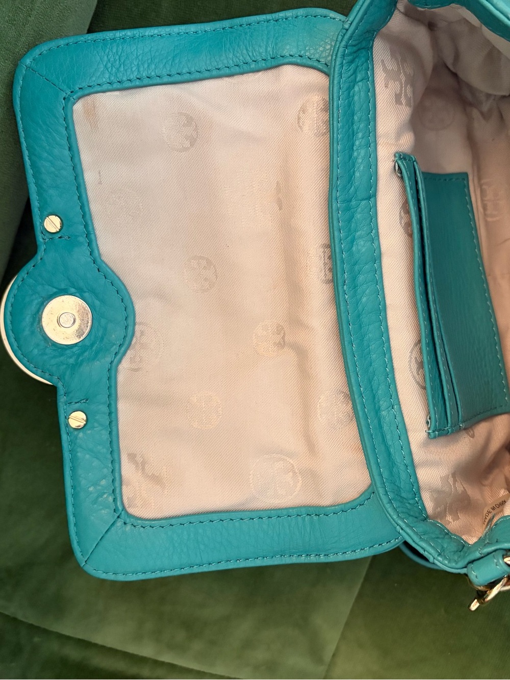Tory Burch Turquoise Leather Chain Crossbody Bag - Picture 4 of 5